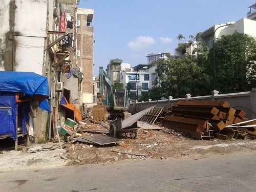 Quận Tây Hồ (Hà Nội): Tiềm ẩn nguy cơ dịch bệnh từ dự án “rùa bò”